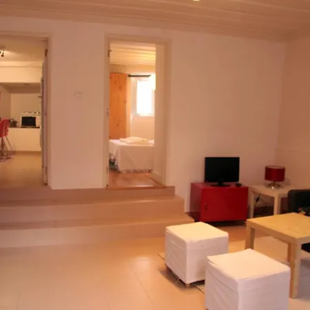 アパート Courtyard House In Alfama