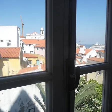 アパート Courtyard House In Alfama